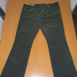 Size 18/34r Gap corduroy pants.  EUC.